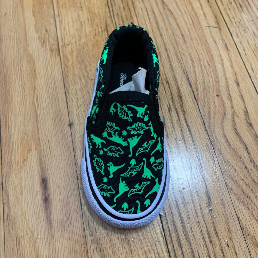 New Tommy Bahama slip on sneaker with glow in the dark dinosaurs toddler 6 - Picture 2 of 4